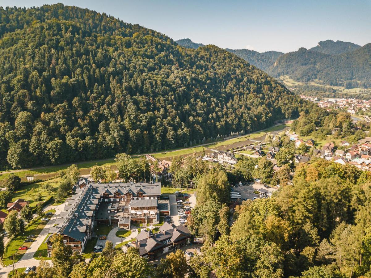 Szczawnica Park Resort & Spa Kültér fotó Aerial view of the resort